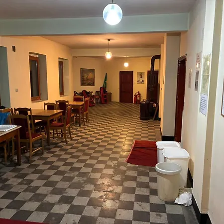 тинтява Vandrarhem Sofia